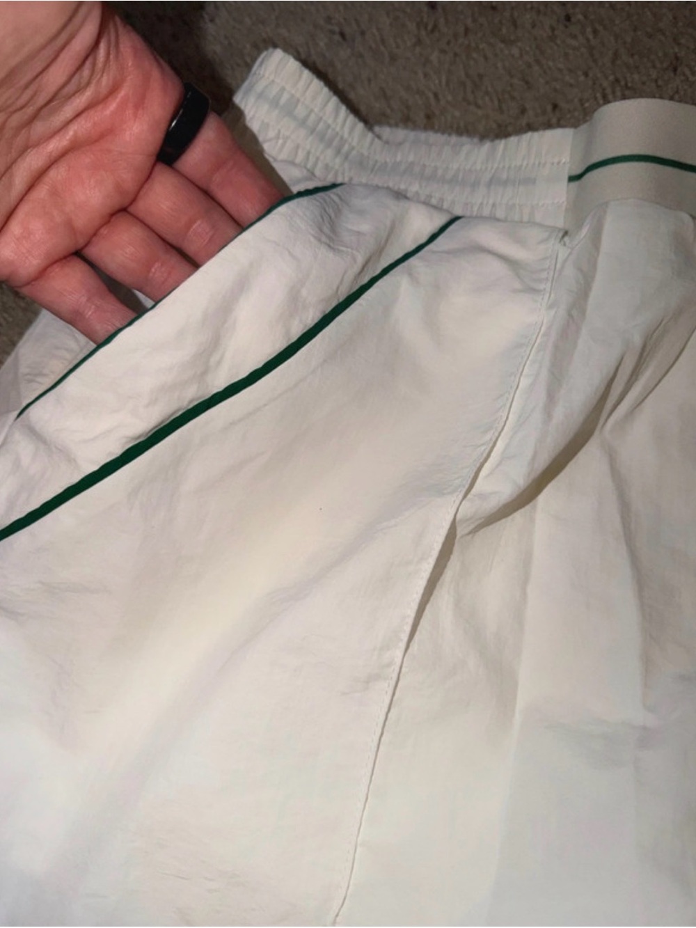 NWT Forever 21 White Athletic Shorts with Green Piping Large - Picture 5 of 7